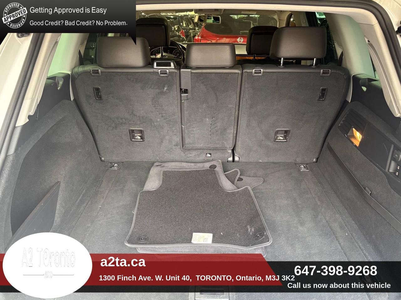 2014 Volkswagen Touareg 4dr 3.6L Photo