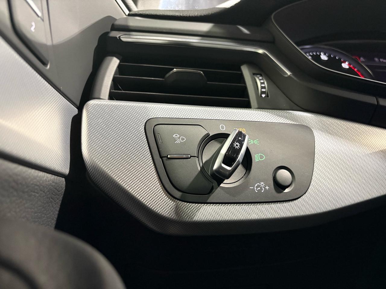 2018 Audi A5 Coupe Progressiv Photo