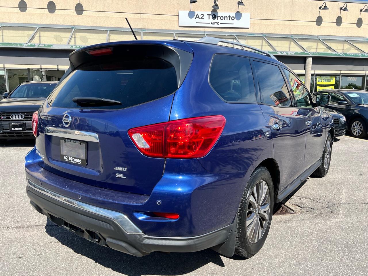 2017 Nissan Pathfinder 4WD 4DR SL Photo