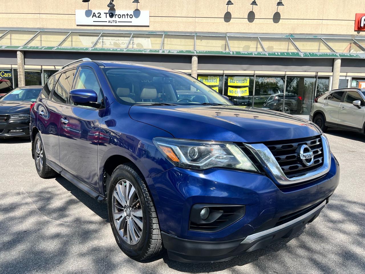 2017 Nissan Pathfinder 4WD 4DR SL Photo