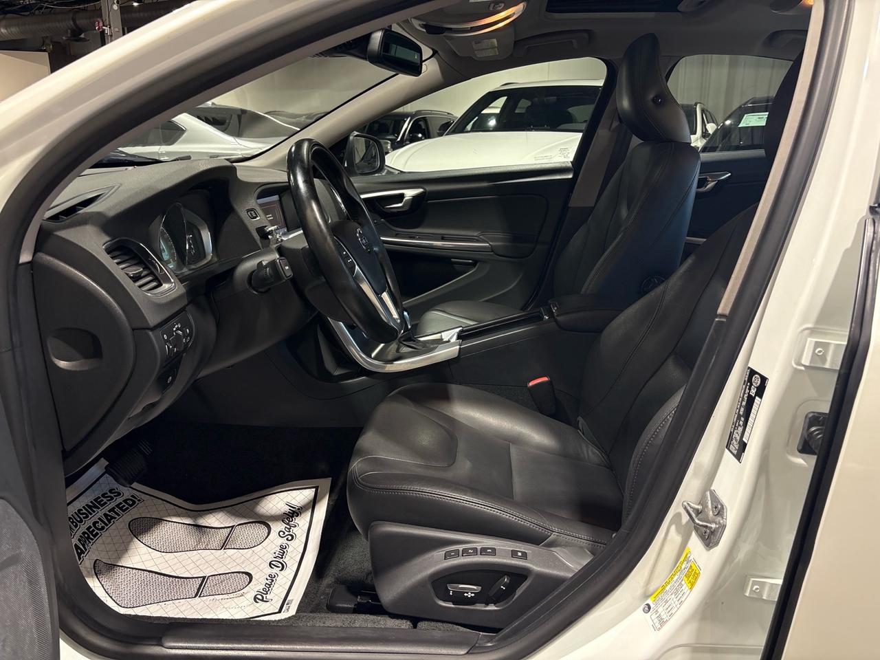 2015 Volvo S60 4dr Sdn T5 Drive-E Premier Plus FWD Photo