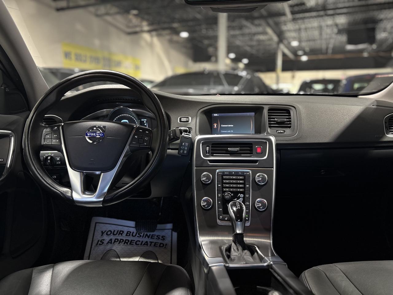2015 Volvo S60 4dr Sdn T5 Drive-E Premier Plus FWD Photo