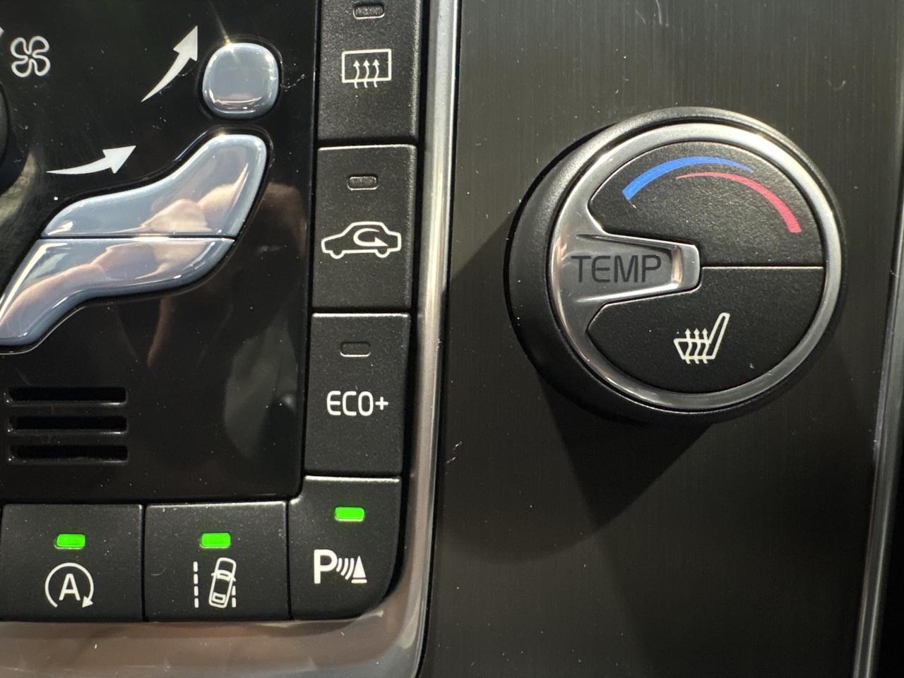 2015 Volvo S60 4dr Sdn T5 Drive-E Premier Plus FWD Photo
