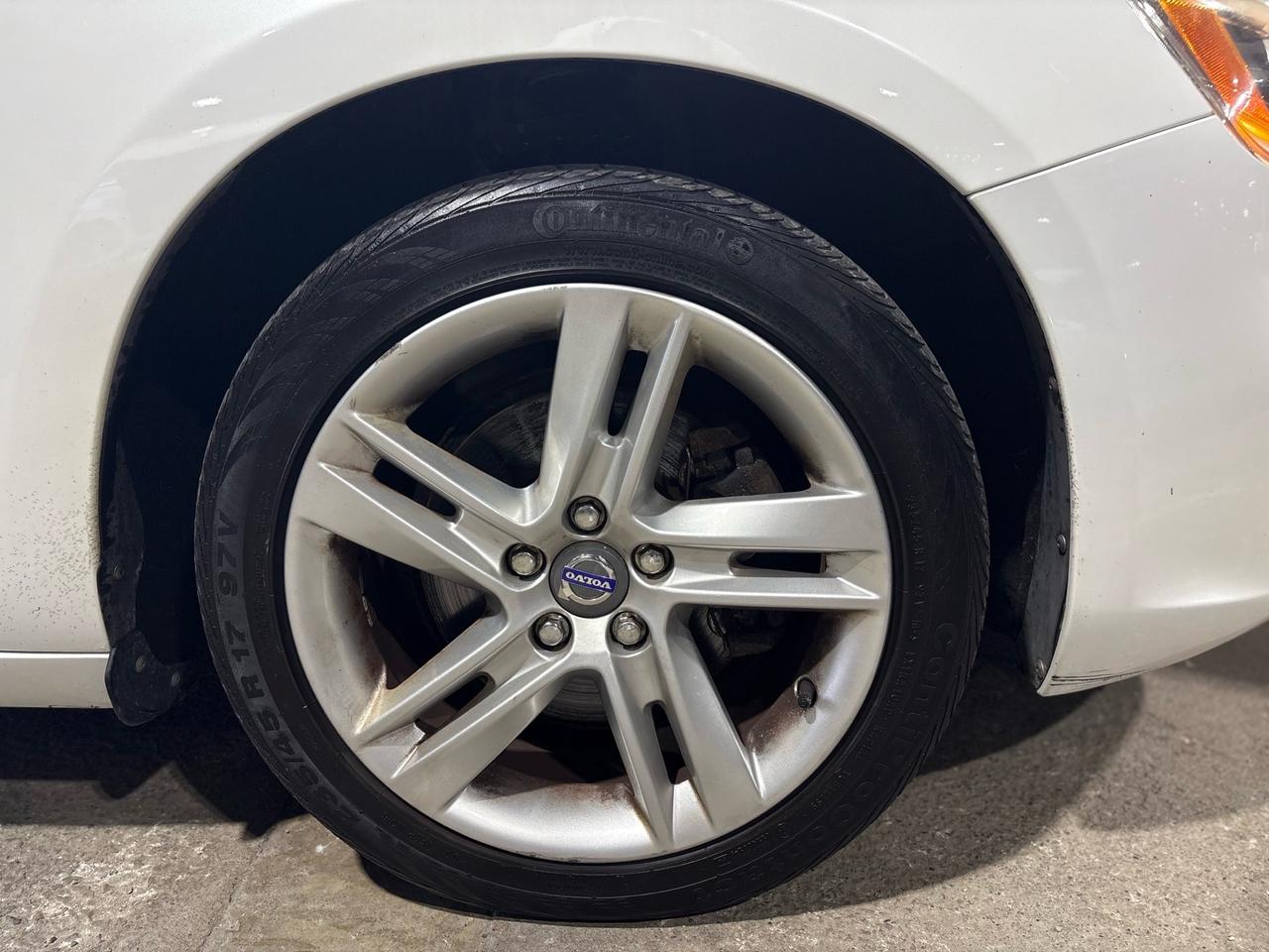 2015 Volvo S60 4dr Sdn T5 Drive-E Premier Plus FWD Photo
