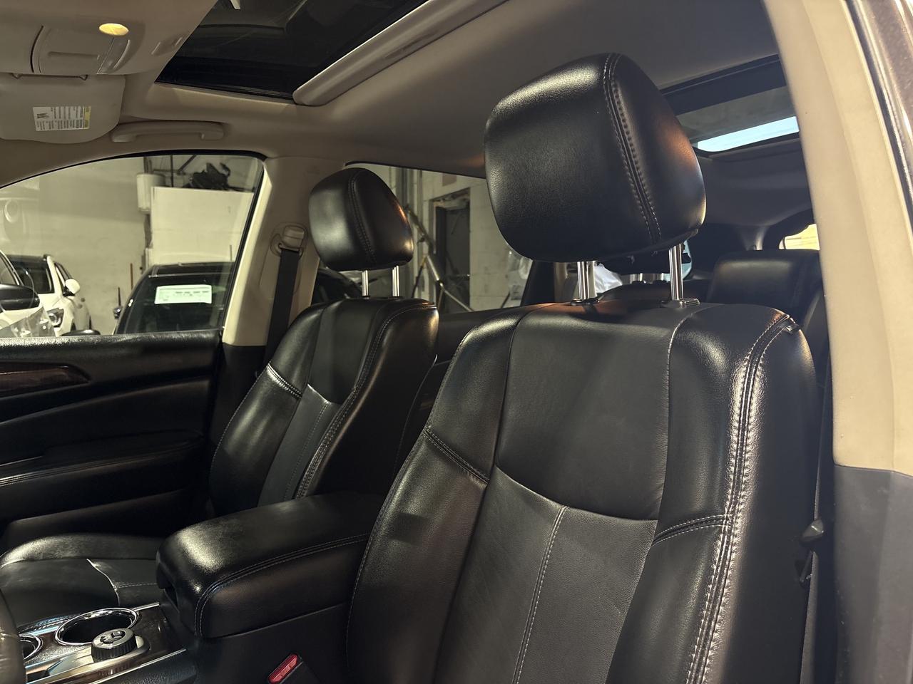 2015 Nissan Pathfinder 4WD 4DR SL Photo