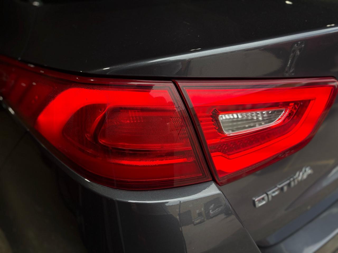 2014 Kia Optima SX TURBO Photo