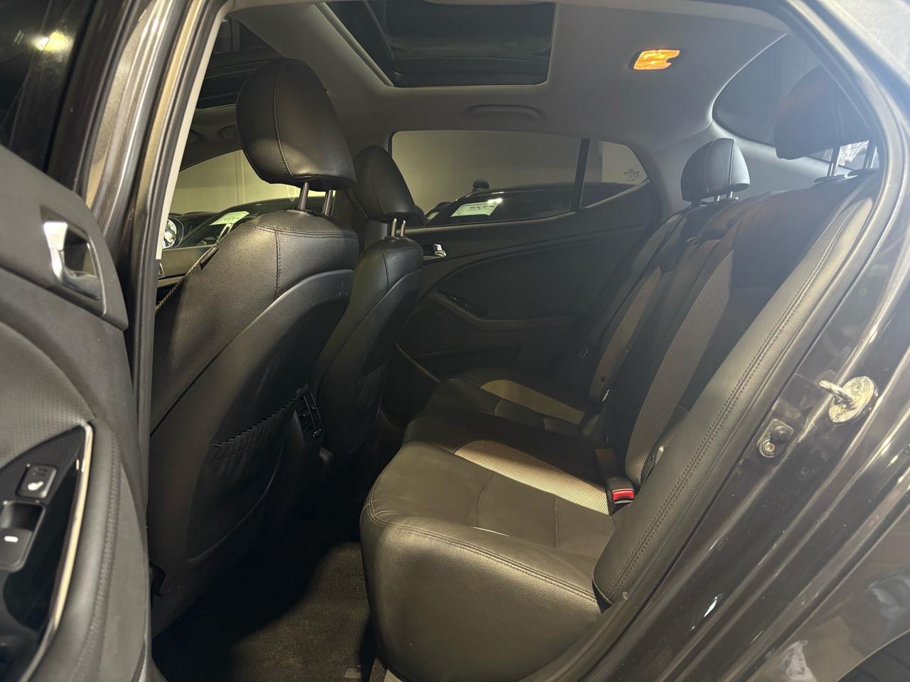 2014 Kia Optima SX TURBO Photo