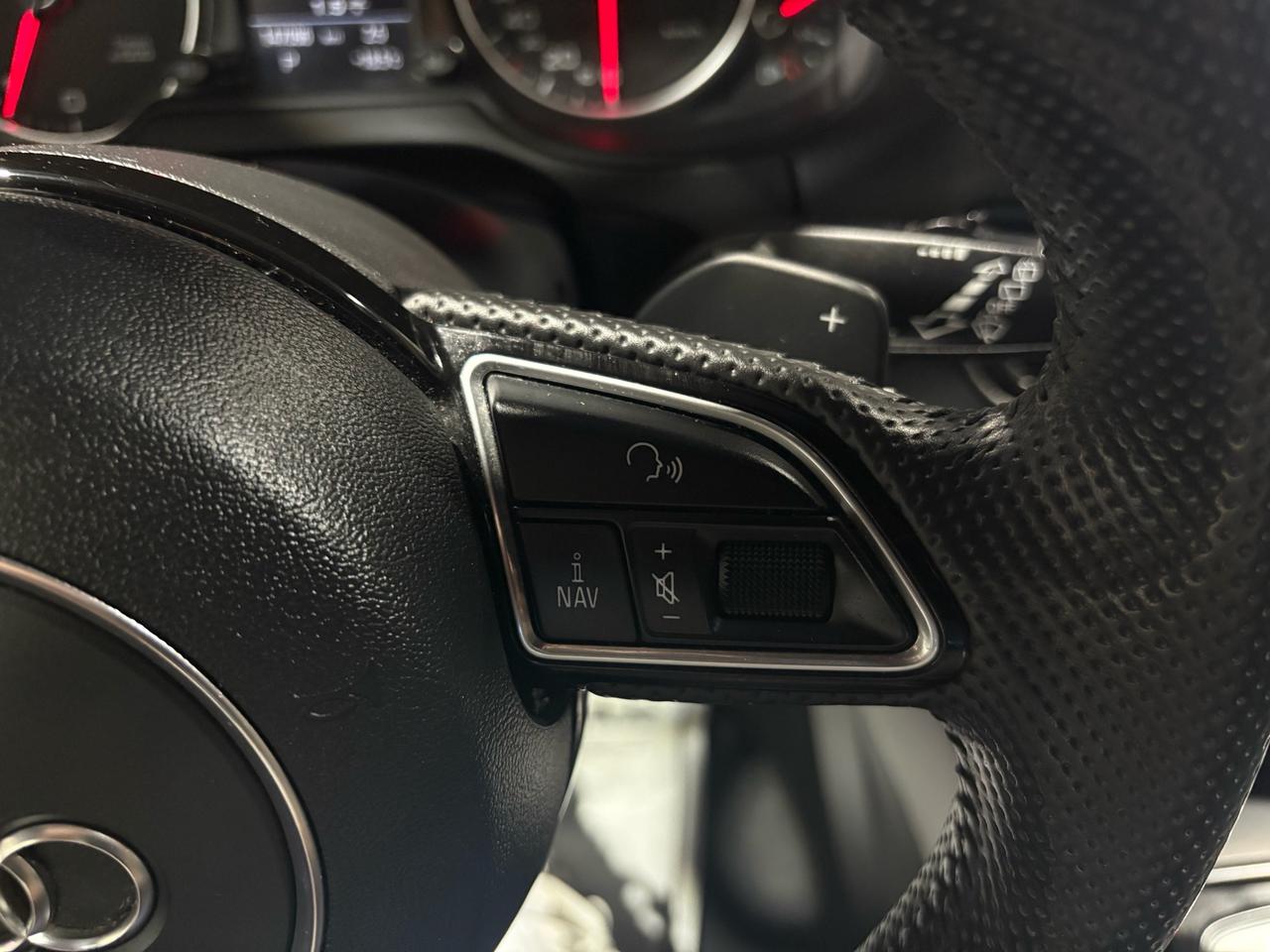 2016 Audi Q5 quattro 4dr 2.0T Technik Photo