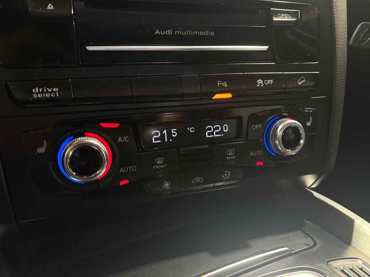 2016 Audi Q5 quattro 4dr 2.0T Technik Photo