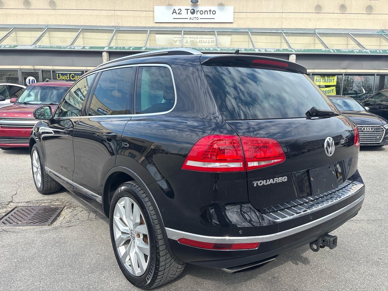 2016 Volkswagen Touareg 4dr V6 Execline Photo4