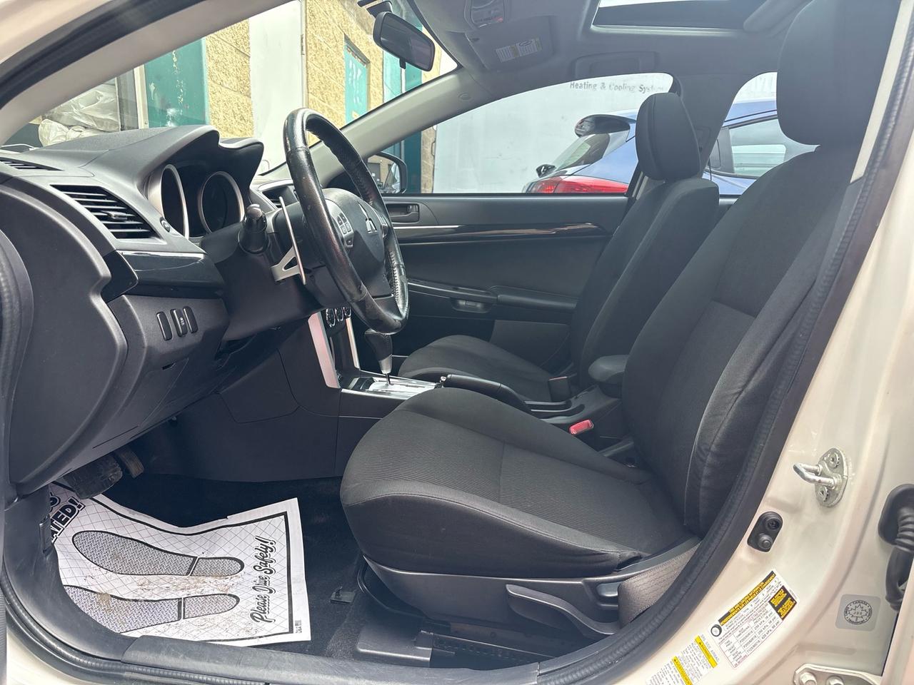 2017 Mitsubishi Lancer 4dr Sdn CVT ES AWC Photo