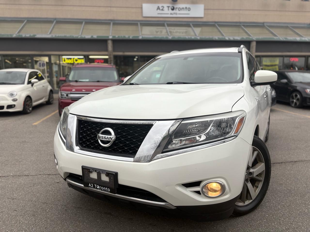 2014 Nissan Pathfinder 4WD 4dr Photo
