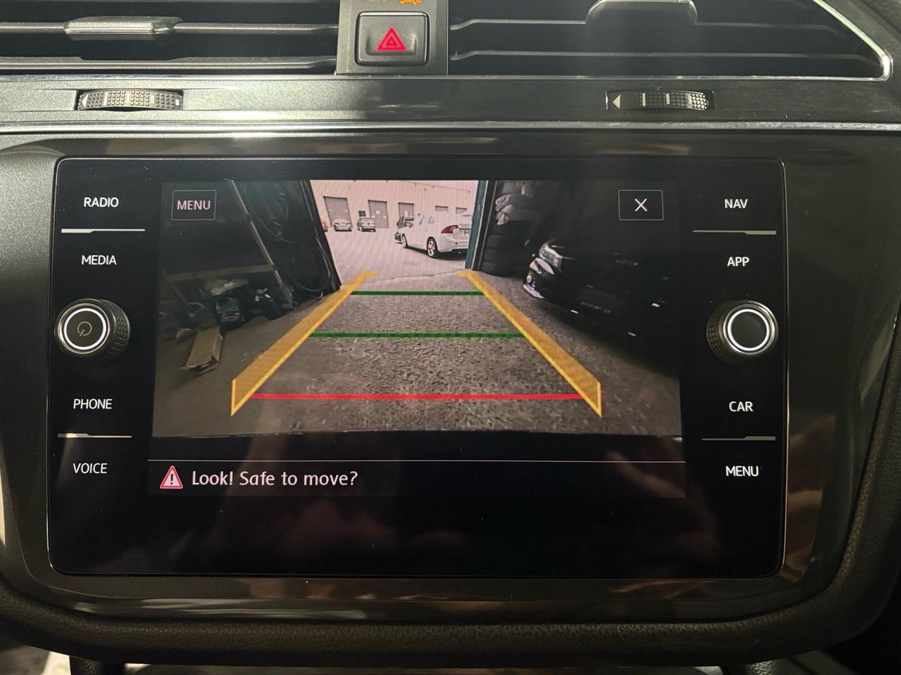2018 Volkswagen Tiguan COMFORTLINE Photo