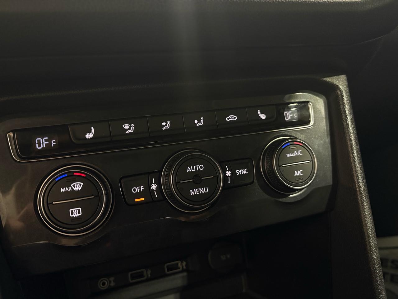 2018 Volkswagen Tiguan COMFORTLINE Photo