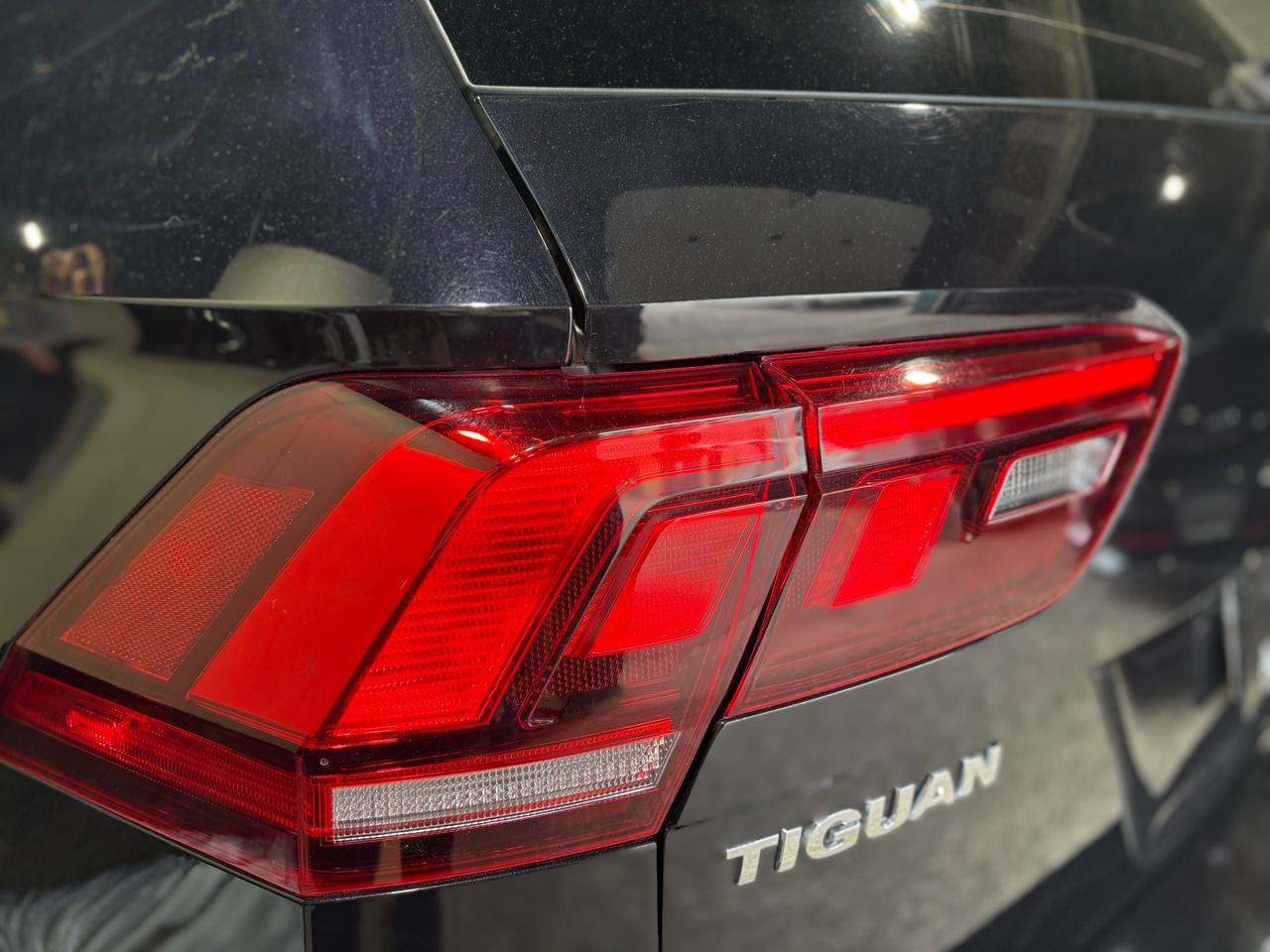 2018 Volkswagen Tiguan COMFORTLINE Photo