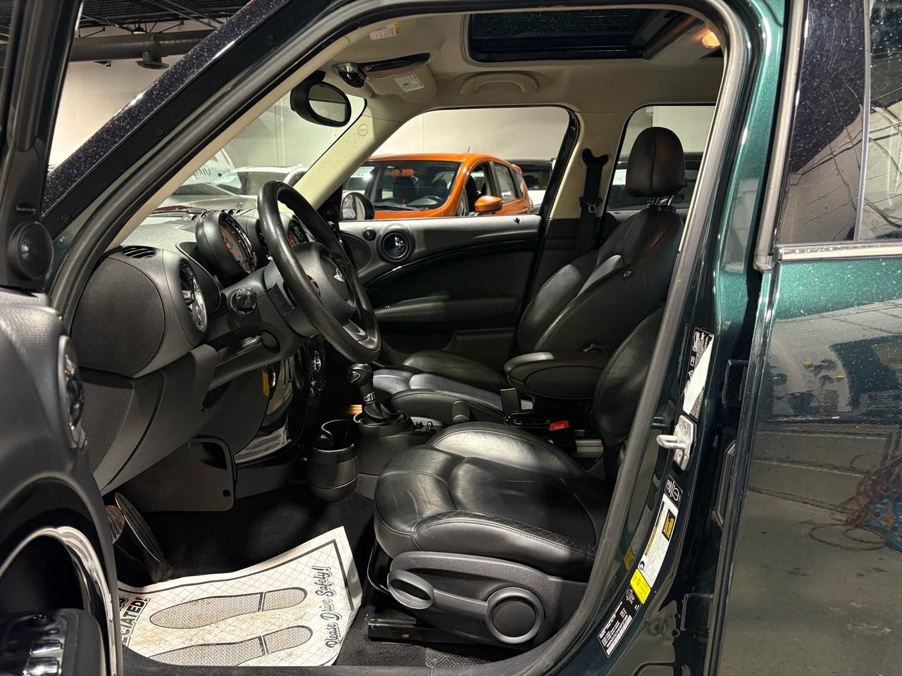 2014 MINI Cooper Countryman S ALL4 Photo