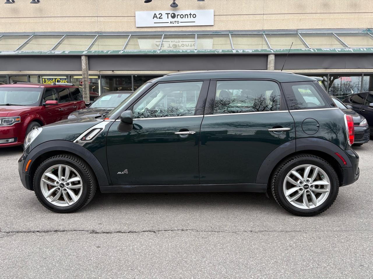 2014 MINI Cooper Countryman S ALL4 Photo