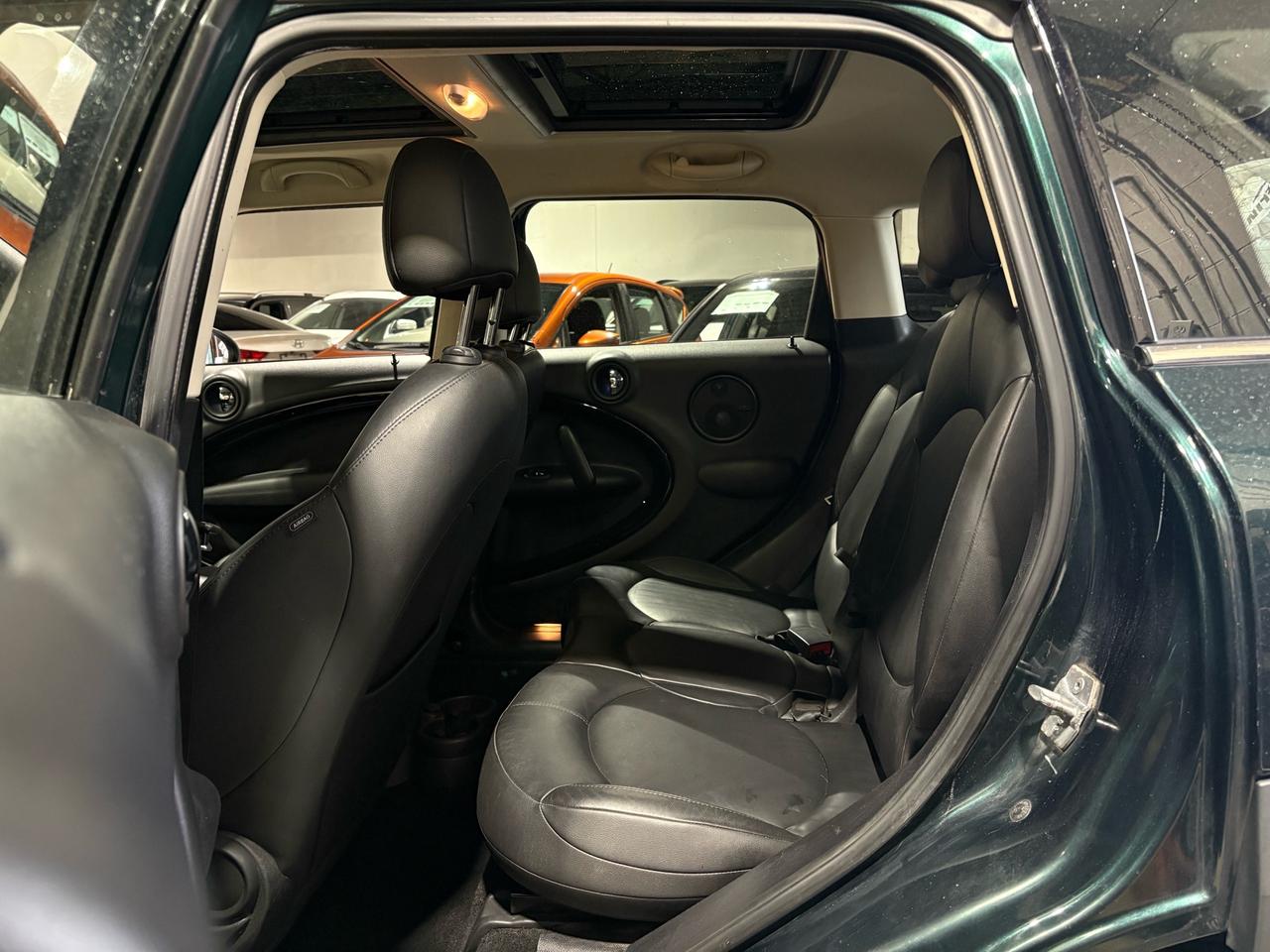 2014 MINI Cooper Countryman S ALL4 Photo