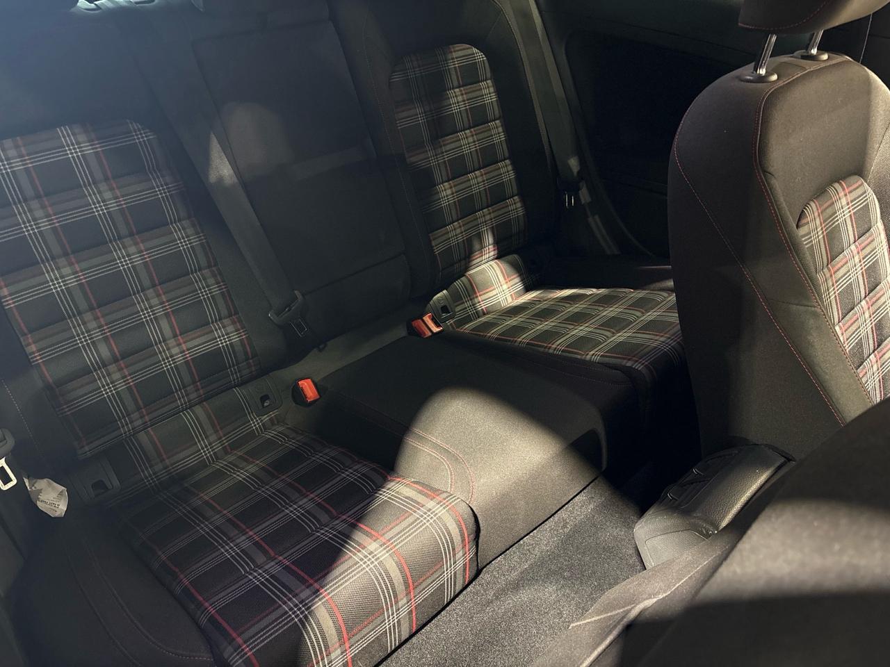 2017 Volkswagen Golf GTI 3DR HB MAN Photo