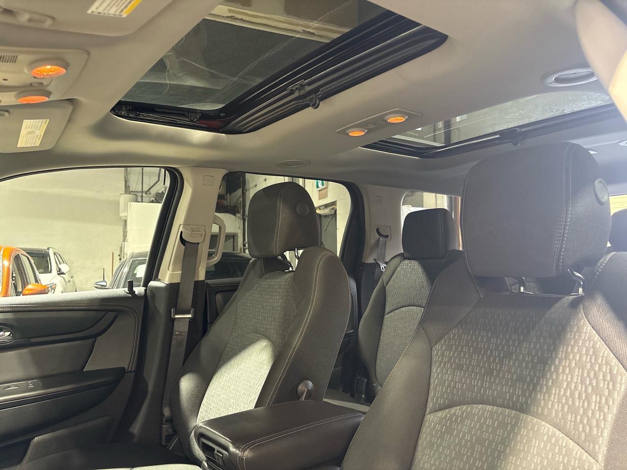 2016 GMC Acadia AWD 4dr SLE w/SLE-2 Photo