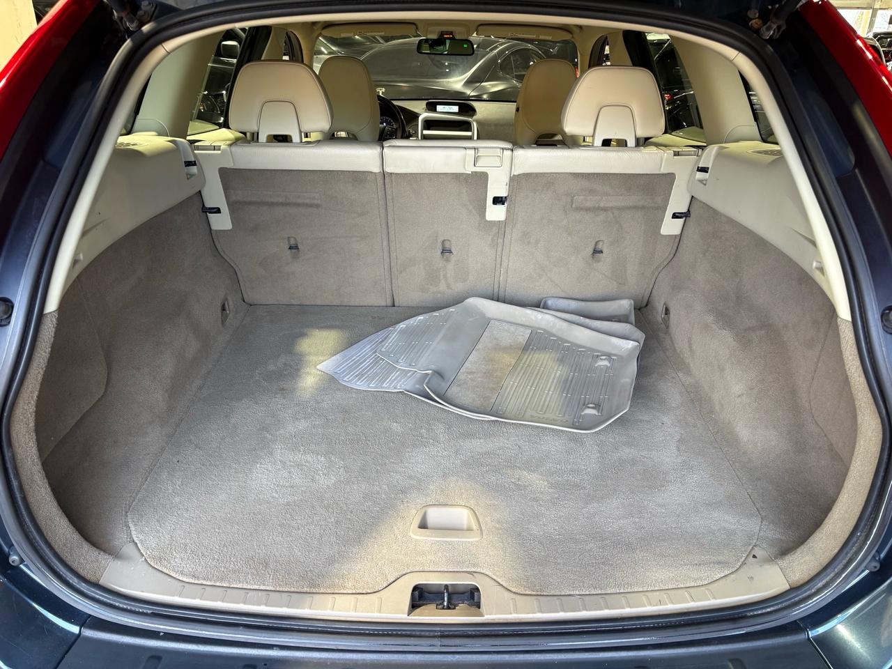 2011 Volvo XC60 Level II Photo