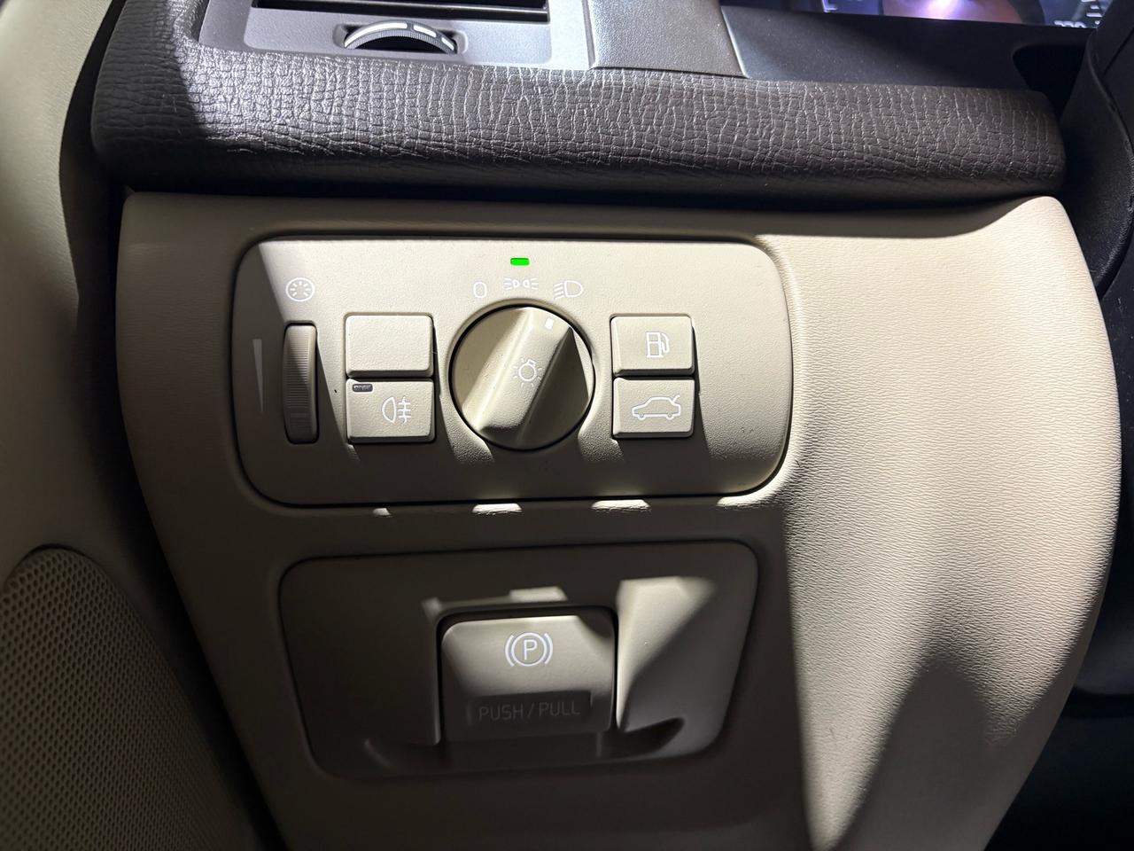 2011 Volvo XC60 Level II Photo