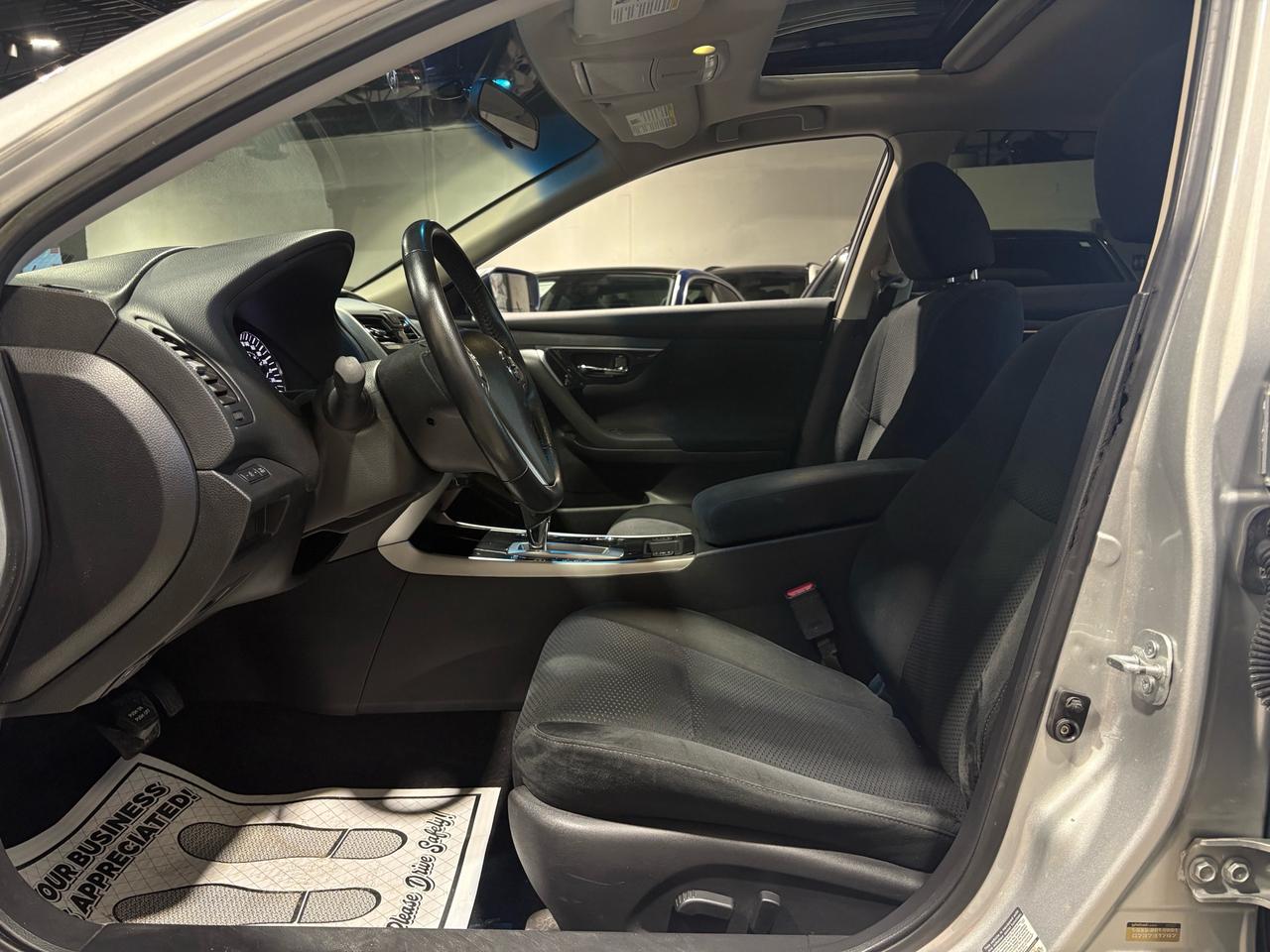 2014 Nissan Altima 2.5 Photo