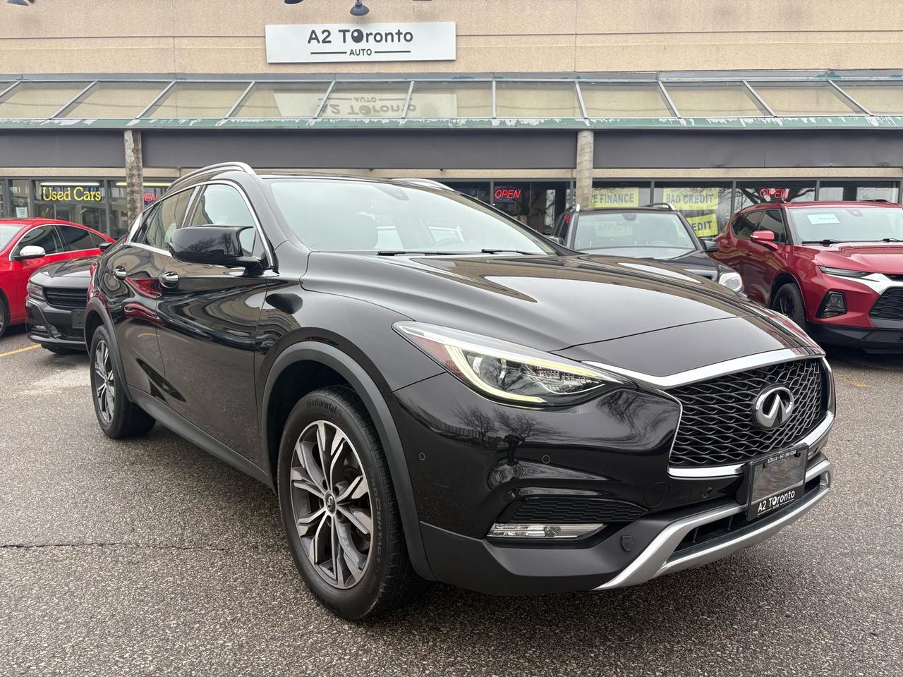 2017 Infiniti QX30 AWD 4dr Photo