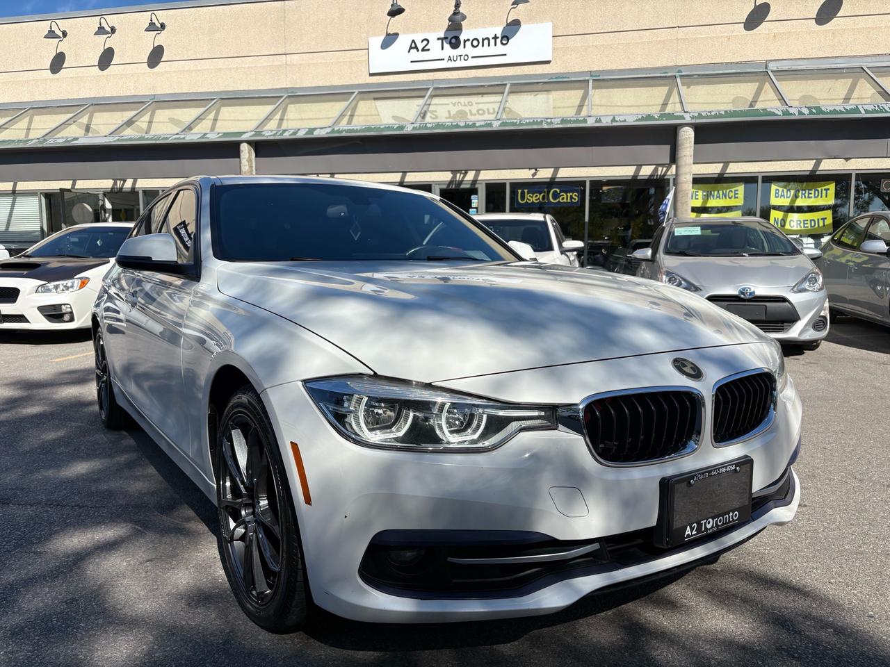 2018 BMW 3 Series 330i xDrive Sedan Photo