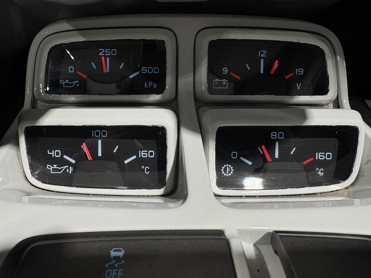 2014 Chevrolet Camaro 2dr Conv 2lt Photo