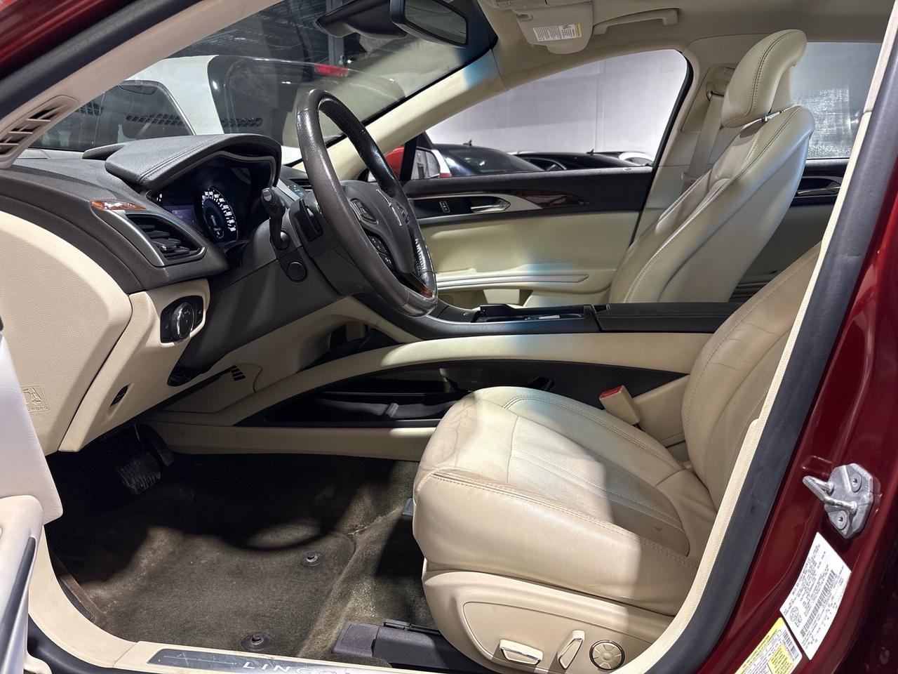 2014 Lincoln MKZ 4DR SDN AWD Photo