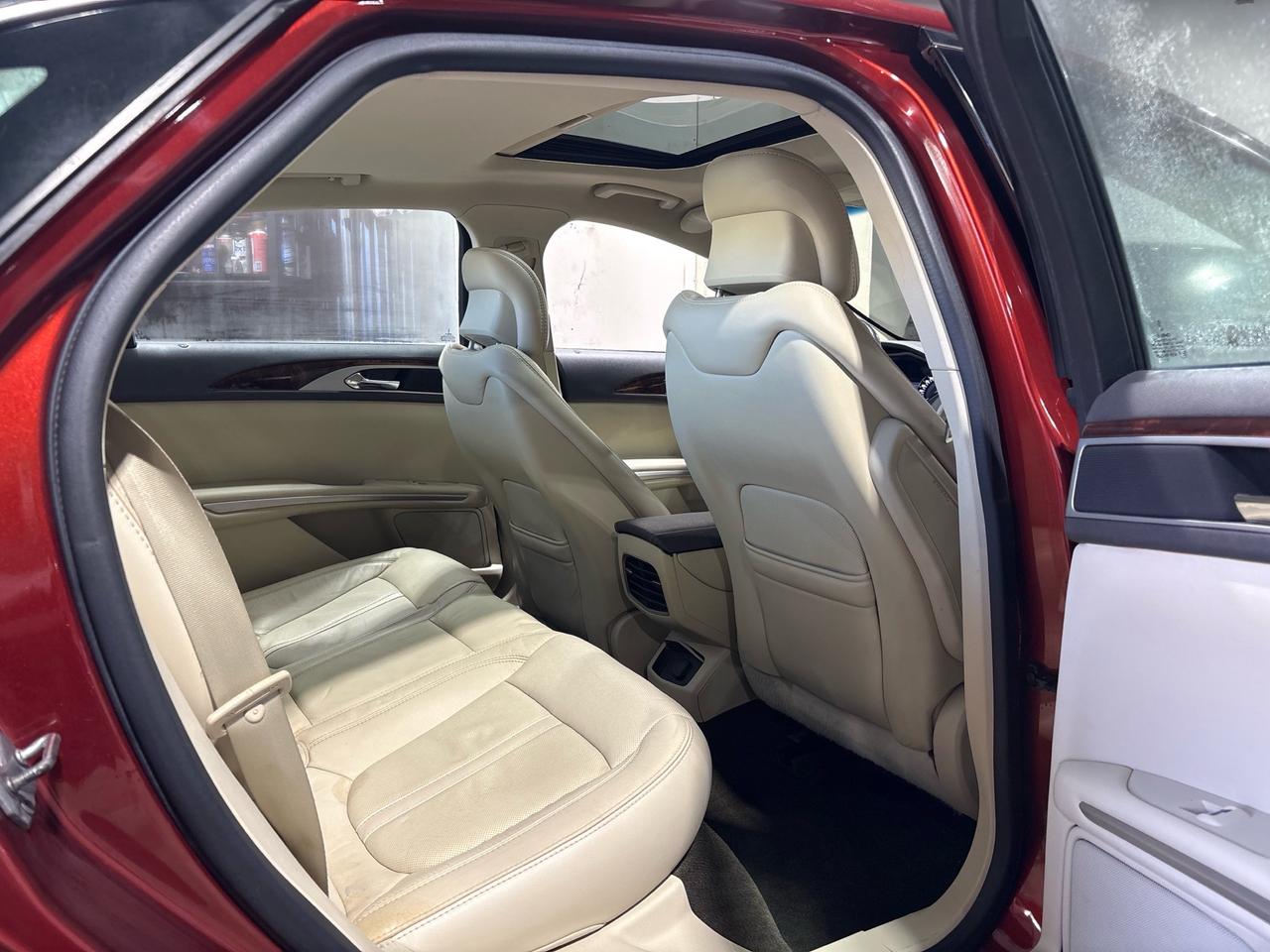 2014 Lincoln MKZ 4DR SDN AWD Photo