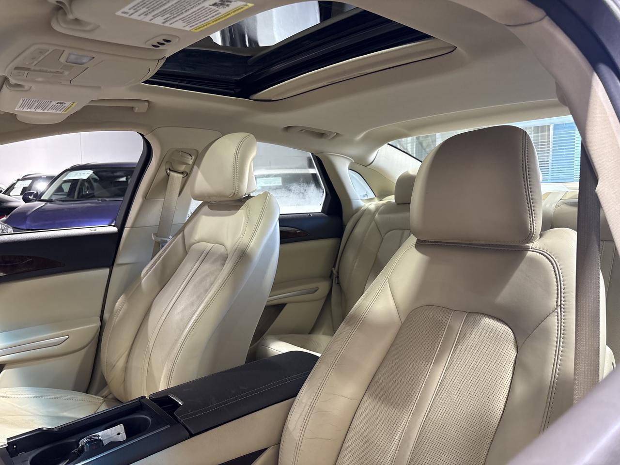 2014 Lincoln MKZ 4DR SDN AWD Photo