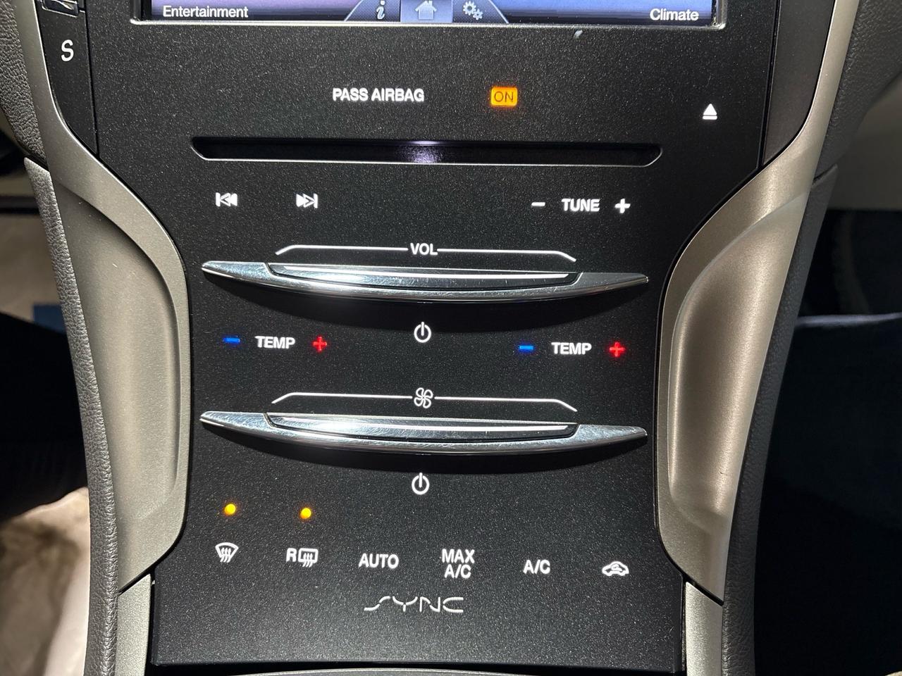 2014 Lincoln MKZ 4DR SDN AWD Photo