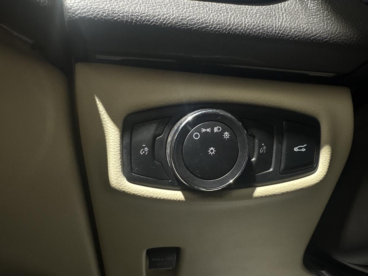 2014 Lincoln MKZ 4DR SDN AWD Photo