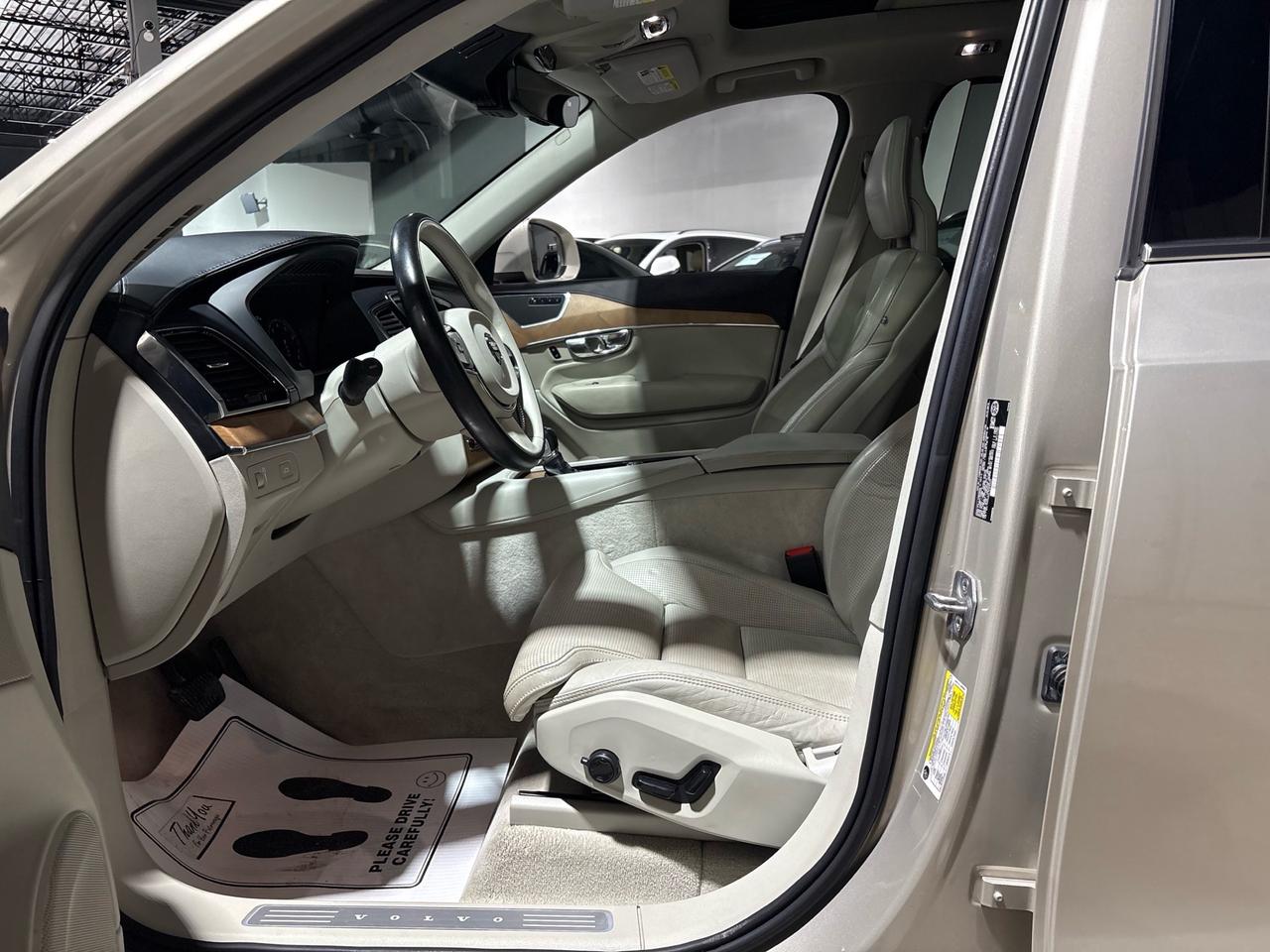 2016 Volvo XC90 AWD 5dr T6 Inscription Photo