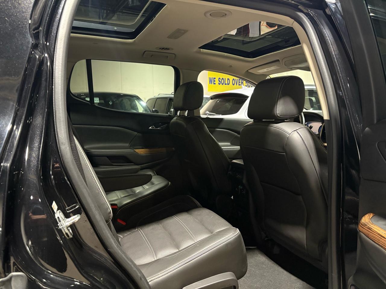 2017 GMC Acadia AWD 4DR DENALI Photo