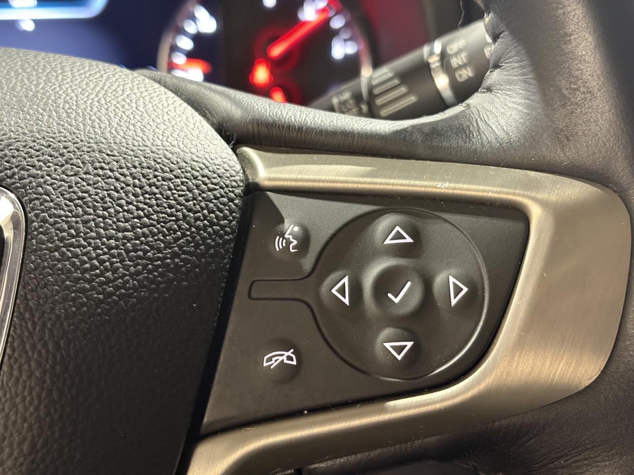 2017 GMC Acadia AWD 4DR DENALI Photo
