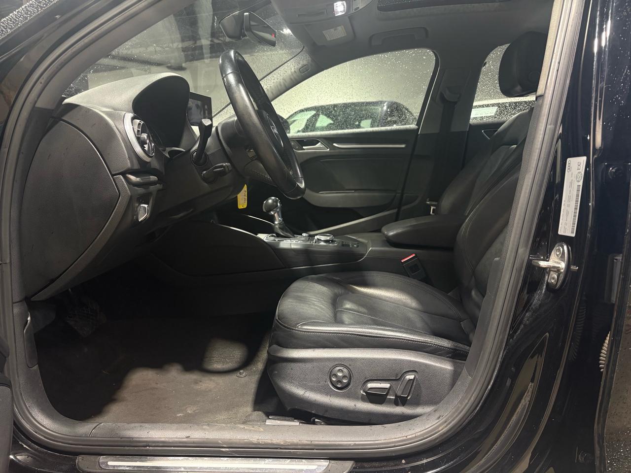 2017 Audi A3 4dr Sdn quattro 2.0T Progressiv Photo