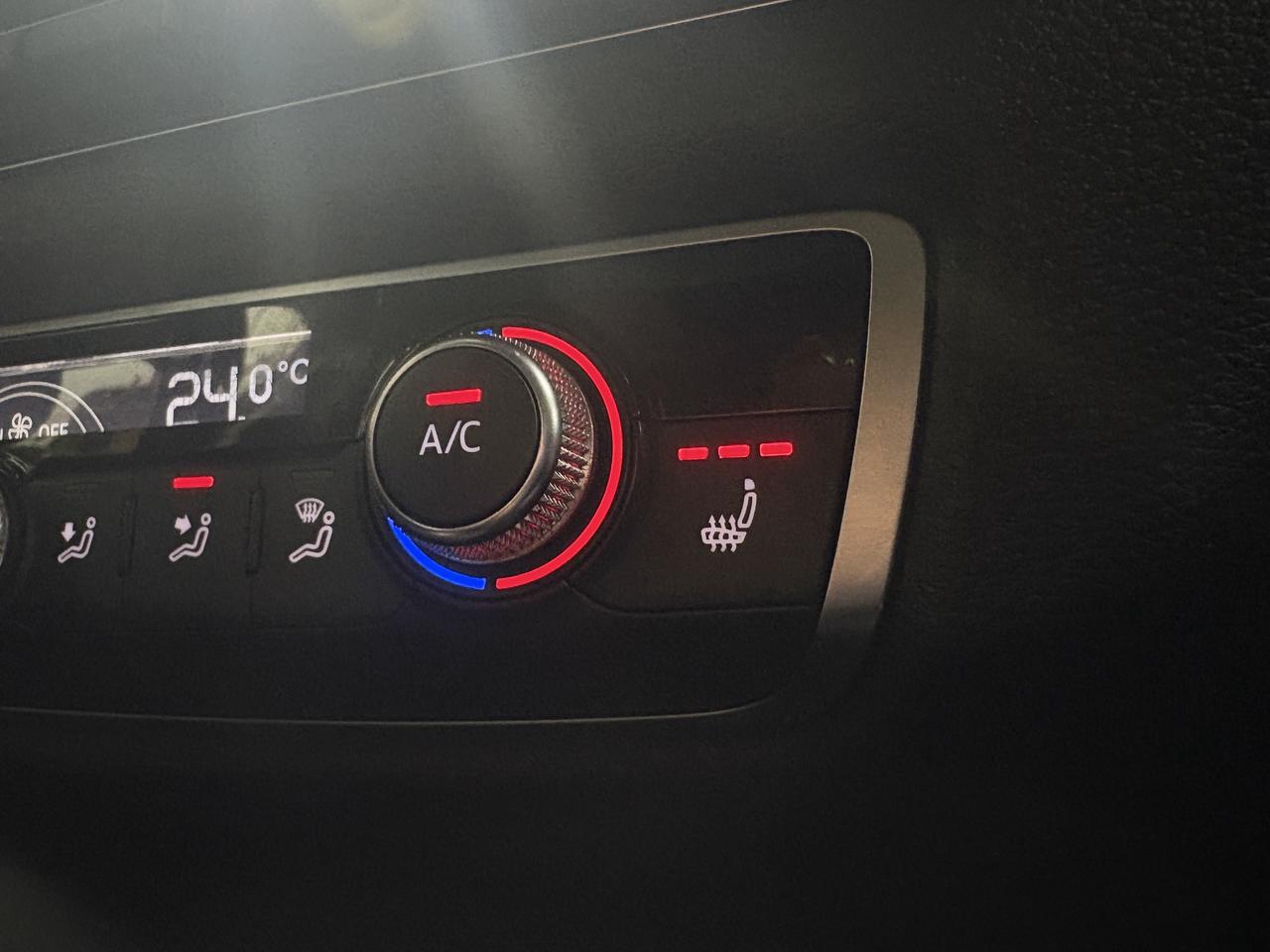 2017 Audi A3 4dr Sdn quattro 2.0T Progressiv Photo