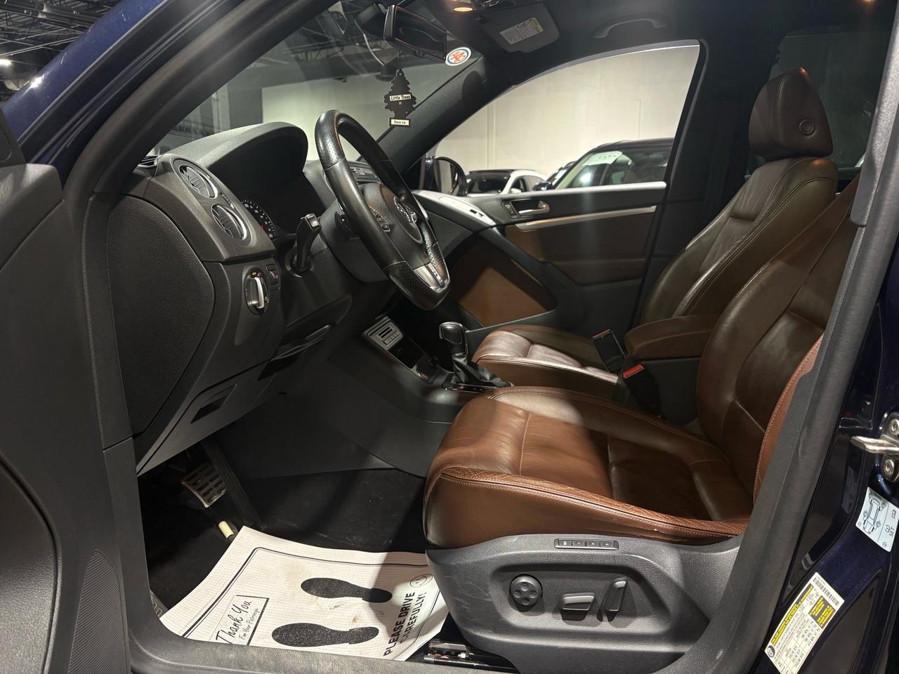 2016 Volkswagen Tiguan 4MOTION 4dr Auto Photo