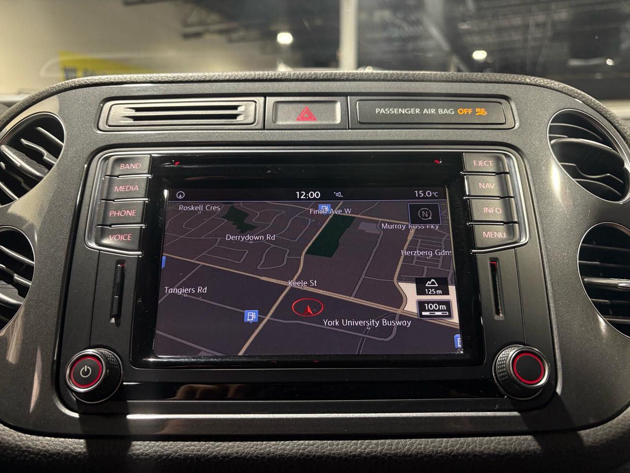 2016 Volkswagen Tiguan 4MOTION 4dr Auto Photo