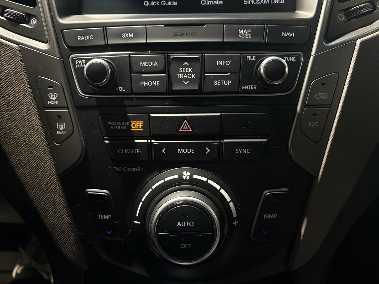 2018 Hyundai Santa Fe Sport 2.0T Limited AWD Photo