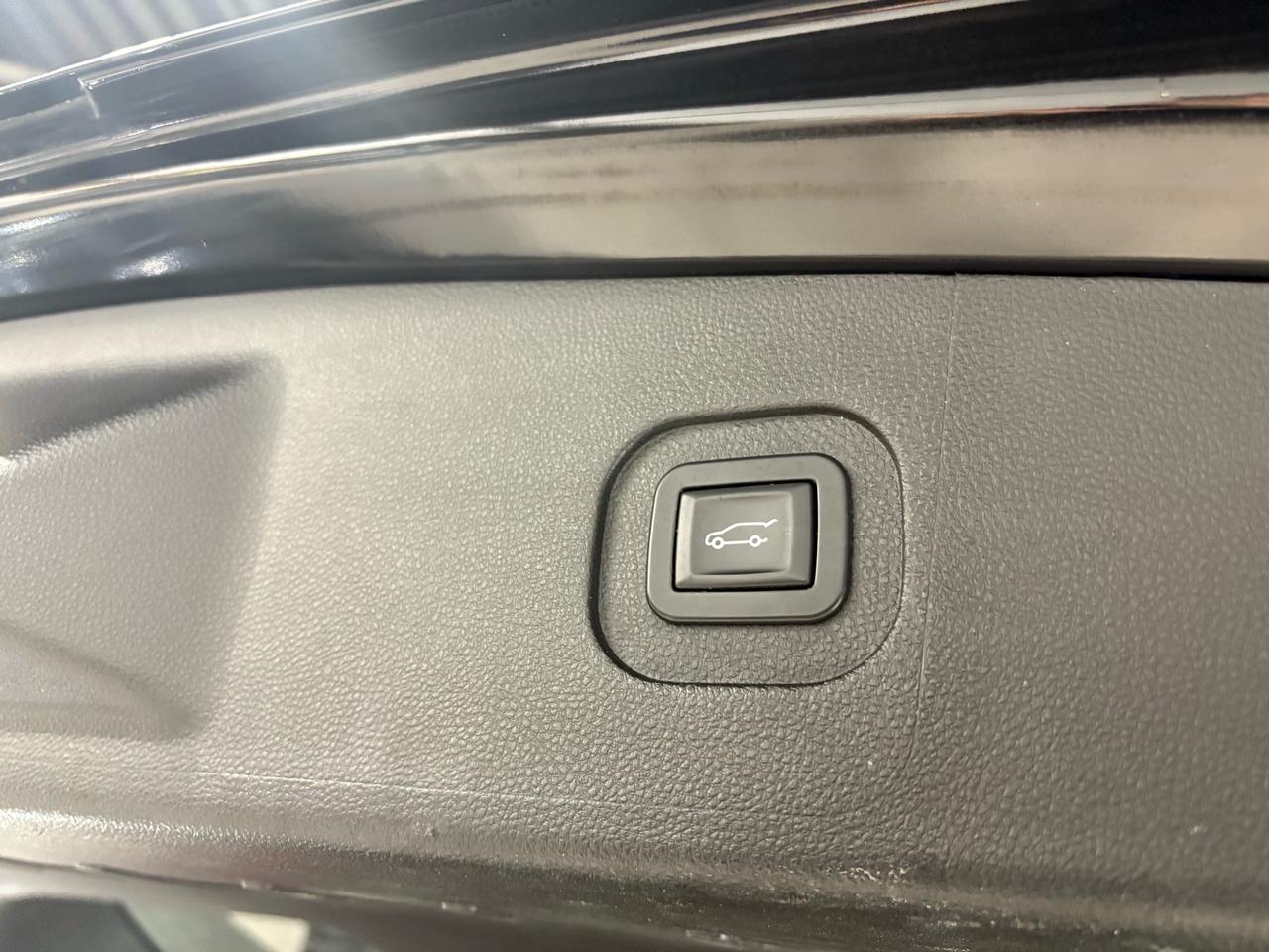 2017 GMC Terrain AWD 4DR SLT Photo