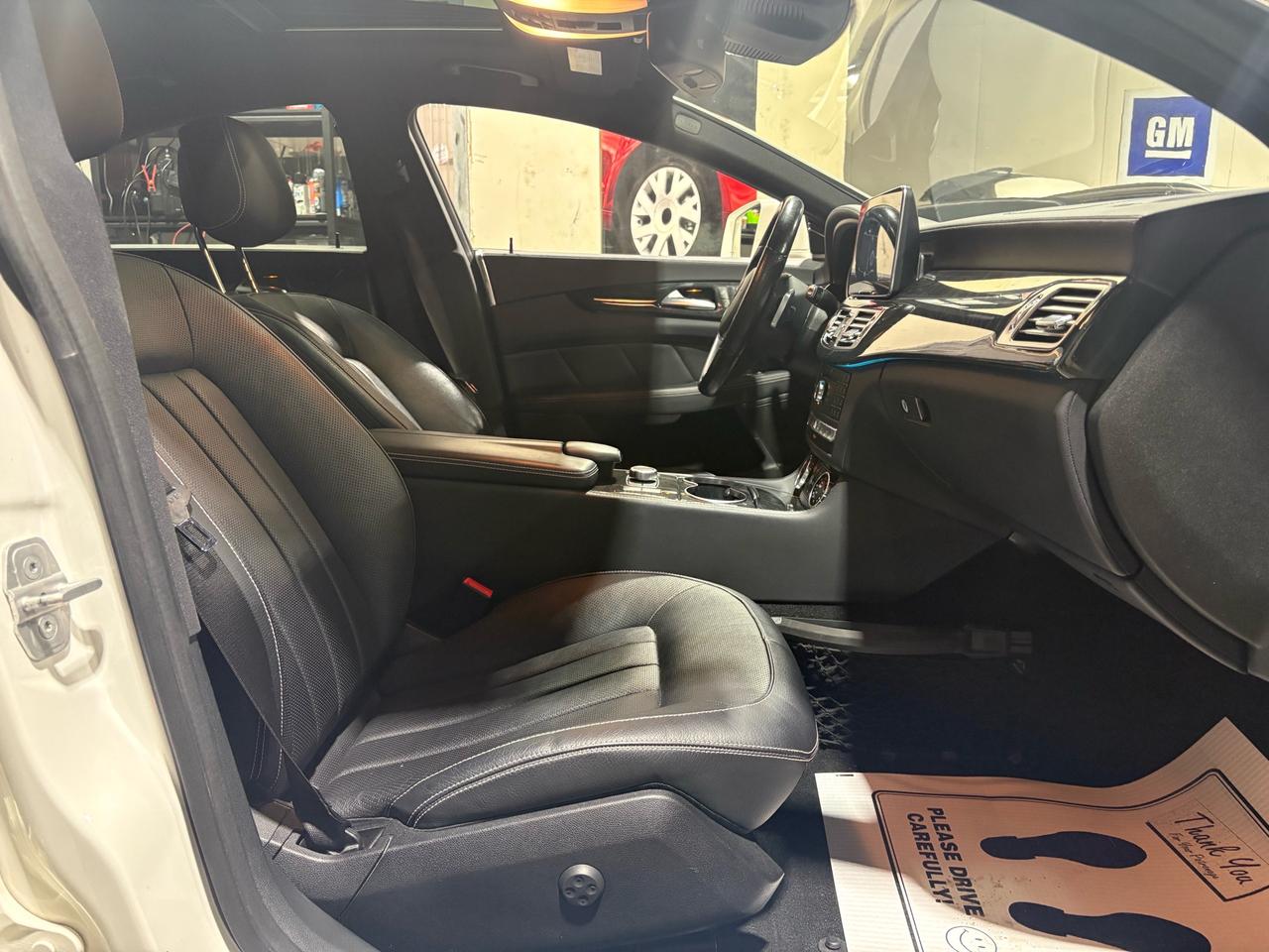2016 Mercedes-Benz CLS-Class 4DR SDN CLS 550 Photo