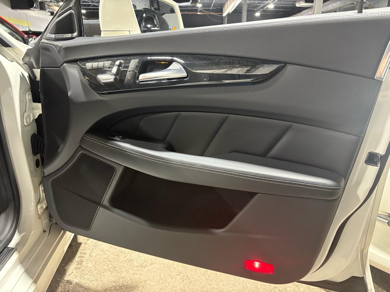 2016 Mercedes-Benz CLS-Class 4DR SDN CLS 550 Photo