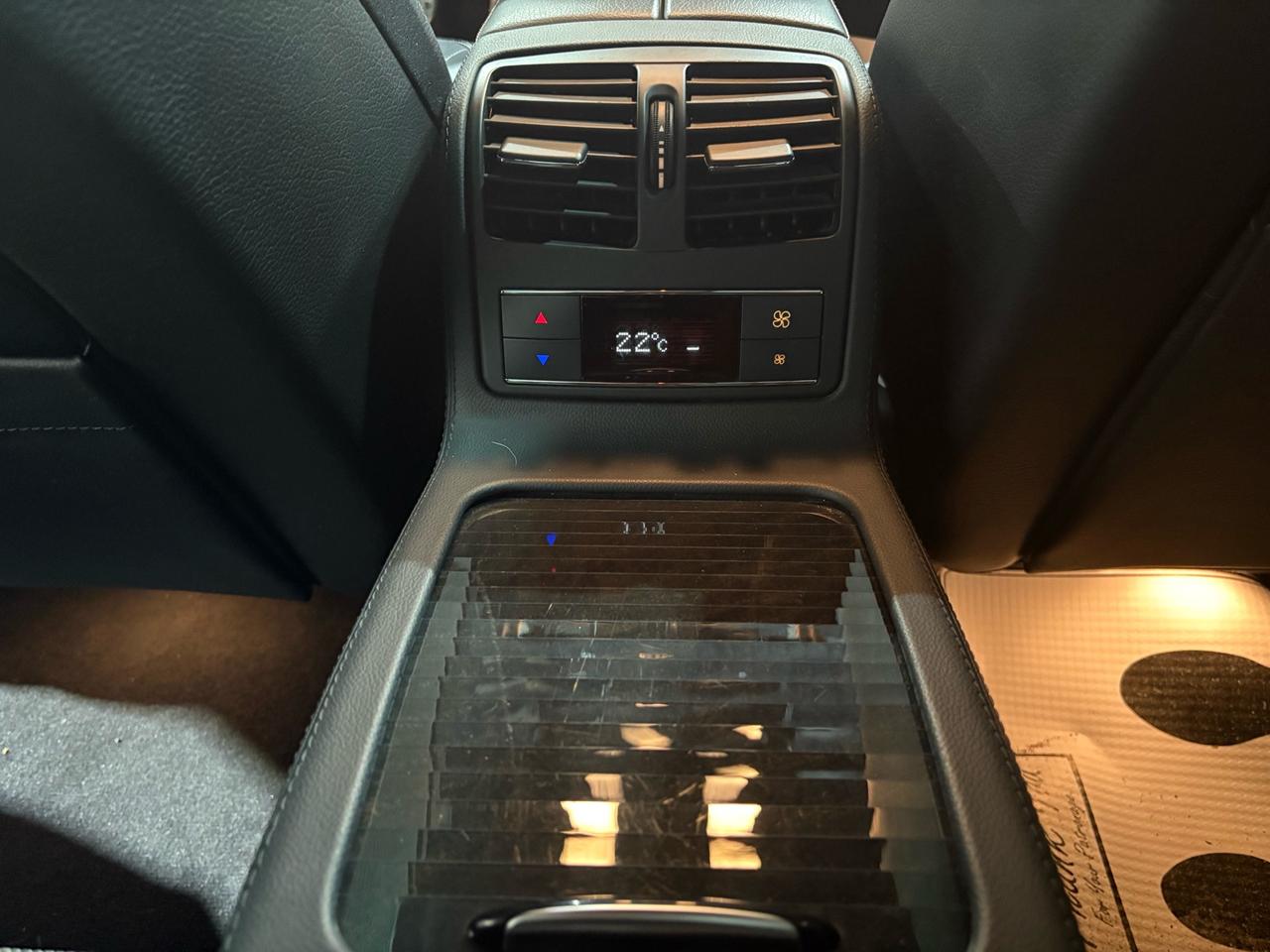 2016 Mercedes-Benz CLS-Class 4DR SDN CLS 550 Photo