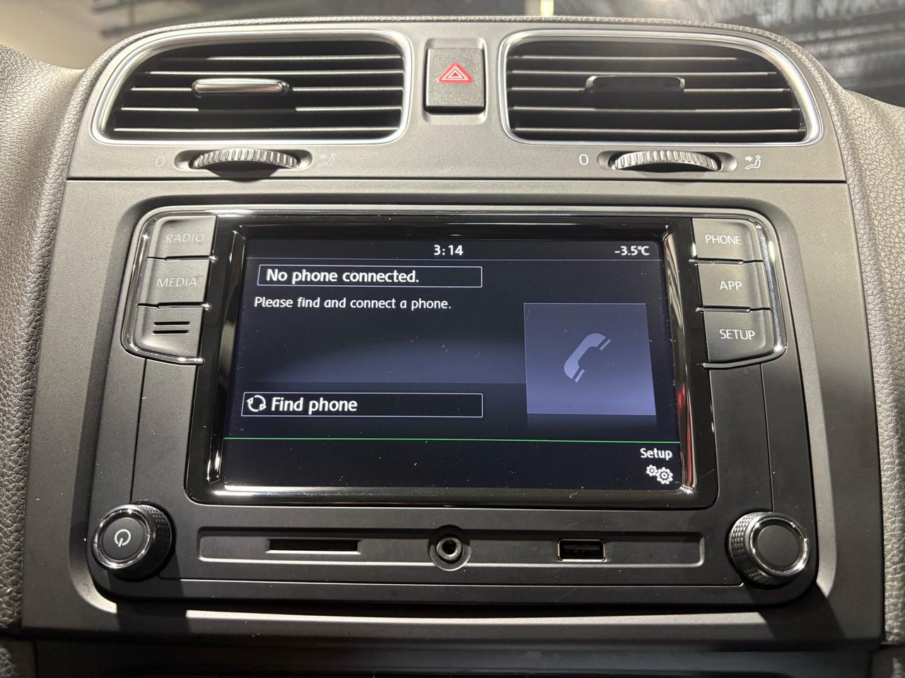 2013 Volkswagen Golf 5dr HB DSG TDI Comfortline Photo
