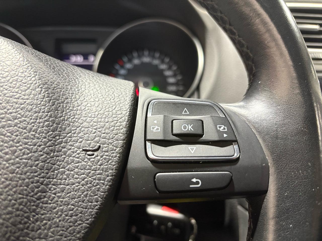 2013 Volkswagen Golf 5dr HB DSG TDI Comfortline Photo