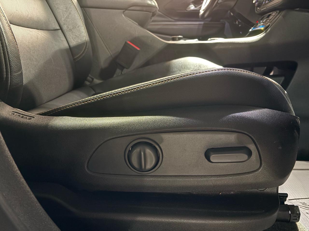 2018 GMC Terrain AWD 4DR SLT Photo
